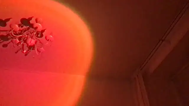 Snapshot of Marivell chatting on 10-08-25, 06:27 Marivell online show from 10-08-25, 06:27
