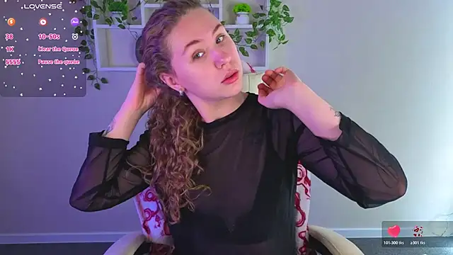 Snapshot of Elsie_Cutties chatting on 11-12-25, 12:22 Elsie Cutties online show from 11-12-25, 12:22