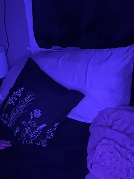 Snapshot of 88heygirlhey88 chatting on 09-22-25, 10:50 88heygirlhey88 online show from 09-22-25, 10:50