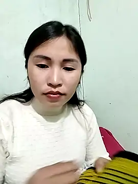 Mai4568 online show from 12-15-25, 02:21