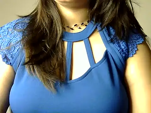 Aaliya02 online show from 11-14-25, 09:35