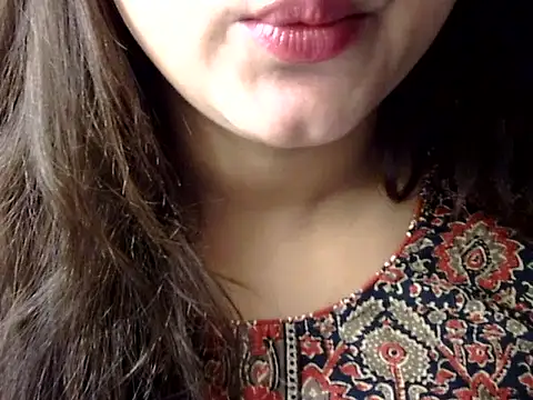 Snapshot of Aaliya02 chatting on 06-09-26, 12:22 Aaliya02 online show from 06-09-26, 12:22