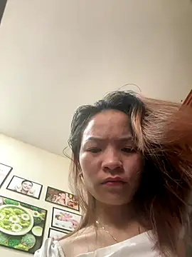 Snapshot of ___Dorry02___ chatting on 09-27-25, 04:28 Dorry02 online show from 09-27-25, 04:28