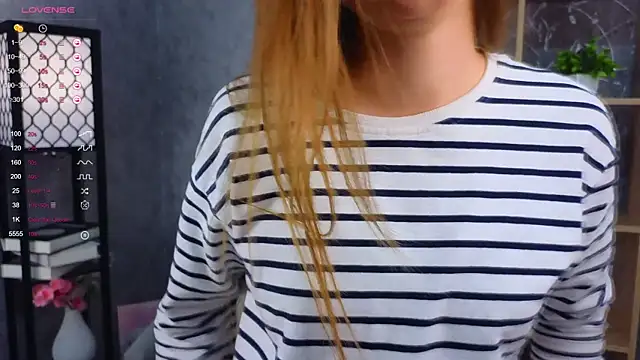 ElenoreReth online show from 10-24-25, 01:57