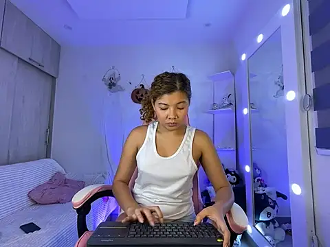 Gaby 002 online show from 11-02-25, 11:01