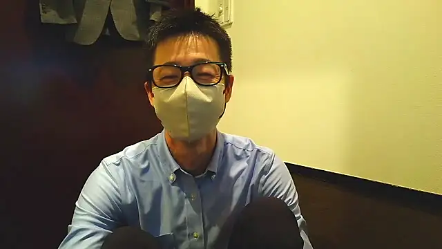 Snapshot of Take1668 chatting on 11-20-25, 11:21 Take1668 online show from 11-20-25, 11:21