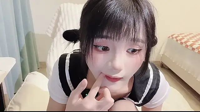 Snapshot of Ximei-O chatting on 06-15-26, 10:28 Ximei-O online show from 06-15-26, 10:28