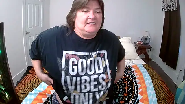 Buggy1965 online show from 11-13-25, 04:06