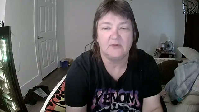 Buggy1965 online show from 12-05-25, 04:25