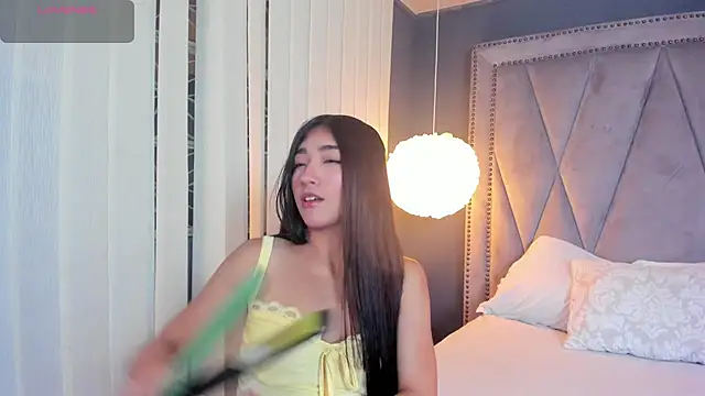 Mariana Kalo online show from 10-10-25, 10:58