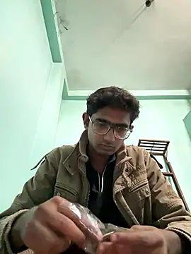 Snapshot of slaveboi9876 chatting on 01-06-26, 11:47 slaveboi9876 online show from 01-06-26, 11:47