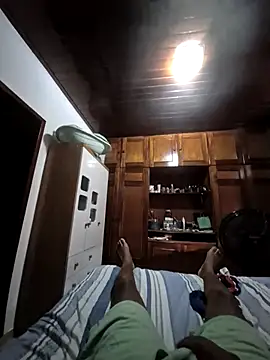 Snapshot of Preto18cmssa chatting on 01-08-26, 08:44 Preto18cmssa online show from 01-08-26, 08:44