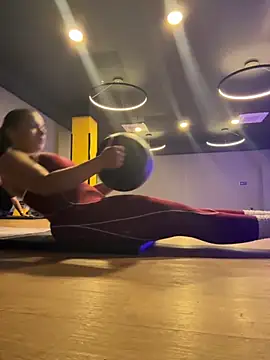 Anavalle online show from 11-19-25, 05:46