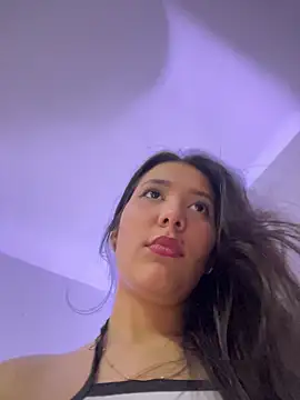 IsabellaJoness  online show from 04-02-26, 08:28