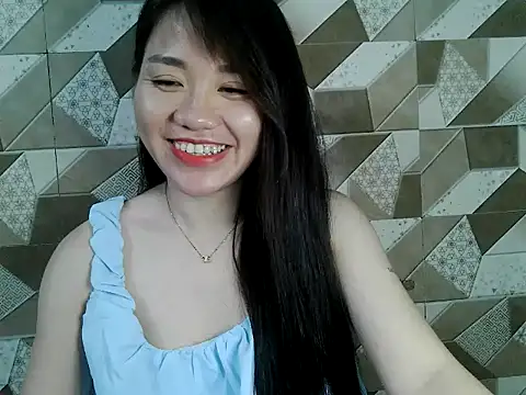 Snapshot of Ara4865 chatting on 10-02-25, 04:58 Ara4865 online show from 10-02-25, 04:58