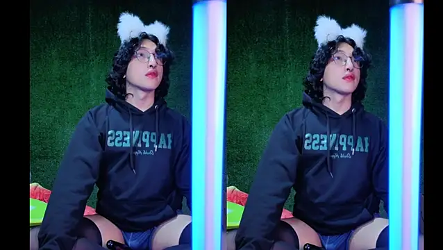 -BlueOpal- online show from 12-17-25, 02:56