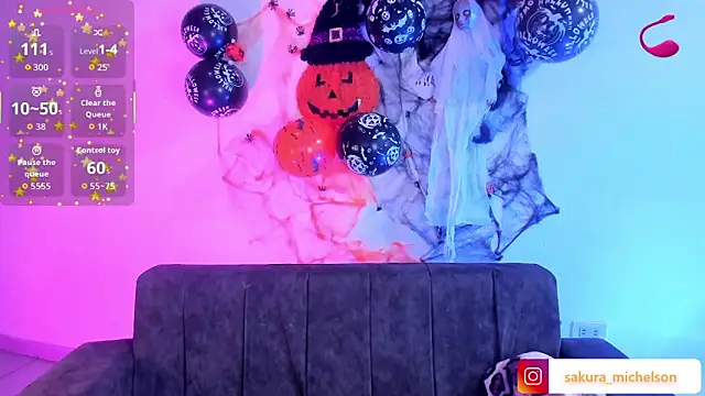 kitty  chs online show from 10-03-25, 11:29