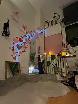 Snapshot of Seturselfonfire chatting on 02-13-26, 07:26 Seturselfonfire online show from 02-13-26, 07:26