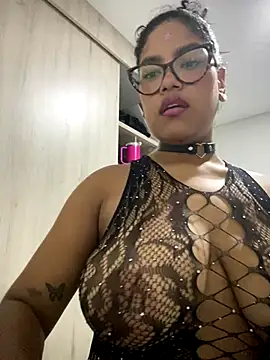 Snapshot of miiabrown18 chatting on 10-05-25, 03:27 miiabrown18 online show from 10-05-25, 03:27