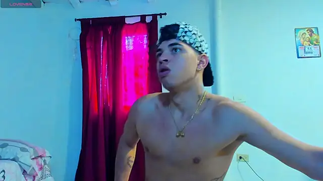 Snapshot of iammariano chatting on 02-24-26, 03:10 iammariano online show from 02-24-26, 03:10