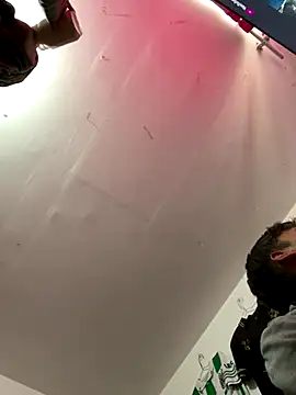 Snapshot of _Kinky69_ chatting on 10-21-25, 07:47 Kinky69 online show from 10-21-25, 07:47