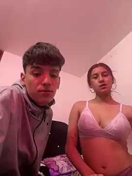 Snapshot of _Kinky69_ chatting on 11-23-25, 05:57 Kinky69 online show from 11-23-25, 05:57