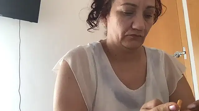 paula19800 online show from 10-14-25, 10:05