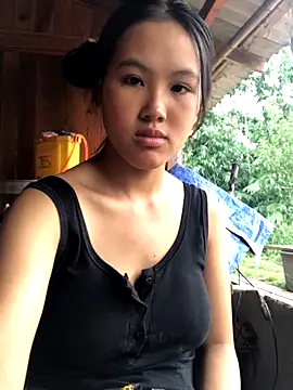 Mai lovely online show from 10-11-25, 02:33