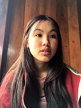 Mai lovely online show from 11-19-25, 04:01