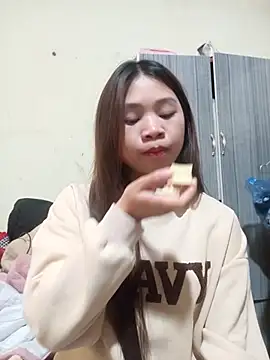 Mayy1 online show from 12-22-25, 01:57