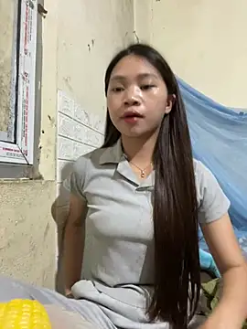 Snapshot of Mayy1 chatting on 07-07-26, 02:47 Mayy1 online show from 07-07-26, 02:47