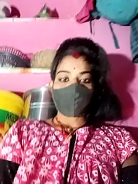 Snapshot of Mahek_love143 chatting on 12-02-25, 01:05 Mahek love143 online show from 12-02-25, 01:05