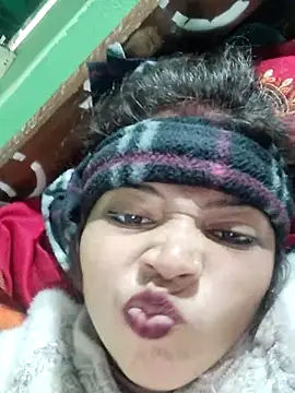 Snapshot of Mahek_love143 chatting on 01-11-26, 02:38 Mahek love143 online show from 01-11-26, 02:38