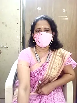 Snapshot of tamil_Boomika chatting on 11-26-25, 05:36 tamil Boomika online show from 11-26-25, 05:36