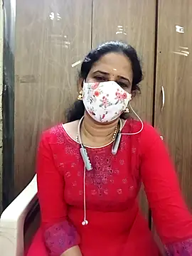 Snapshot of tamil_Boomika chatting on 12-05-25, 06:26 tamil Boomika online show from 12-05-25, 06:26