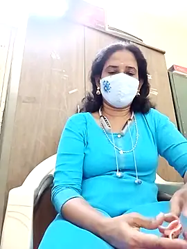 Snapshot of tamil_Boomika chatting on 12-16-25, 09:25 tamil Boomika online show from 12-16-25, 09:25