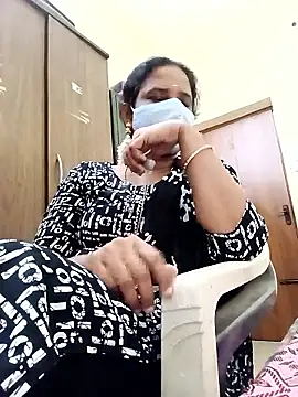 Snapshot of tamil_Boomika chatting on 01-06-26, 05:38 tamil Boomika online show from 01-06-26, 05:38