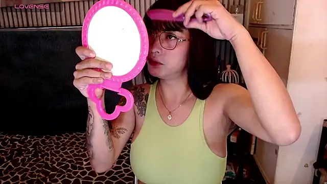 YourDreamTrans online show from 10-21-25, 03:51