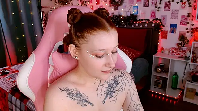 Ayla Hicks online show from 12-02-25, 07:20