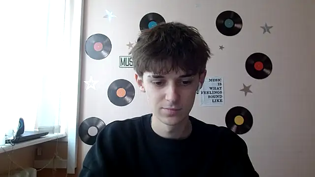 Snapshot of Hoot_Dude_ chatting on 10-13-25, 12:49 Hoot Dude  online show from 10-13-25, 12:49