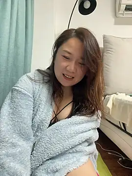 Snapshot of Momo-9988 chatting on 01-15-26, 02:54 Momo-9988 online show from 01-15-26, 02:54