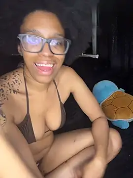 Snapshot of YeahhhitsBreezy chatting on 07-04-26, 12:28 YeahhhitsBreezy online show from 07-04-26, 12:28