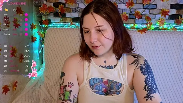 Belinda Starlight online show from 11-14-25, 12:48