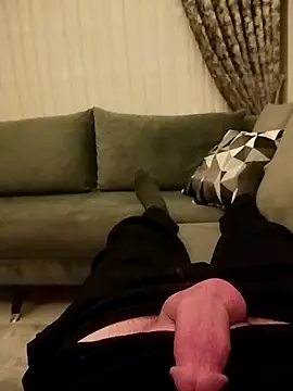 Snapshot of Antnio33 chatting on 12-04-25, 03:21 Antnio33 online show from 12-04-25, 03:21