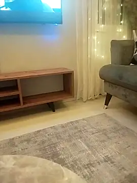 Snapshot of Antnio33 chatting on 12-14-25, 11:09 Antnio33 online show from 12-14-25, 11:09