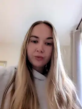 BarbieDolly x online show from 10-30-25, 02:07