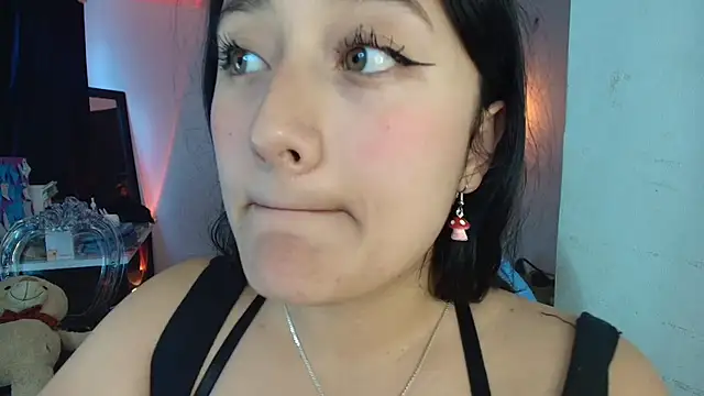 Hinata 21  online show from 04-16-26, 09:04