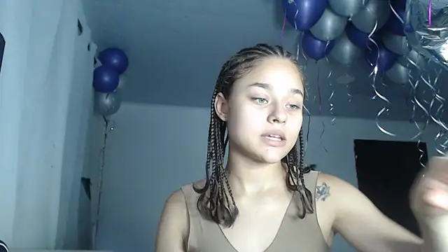 LittleCheerry69 online show from 11-26-25, 03:35