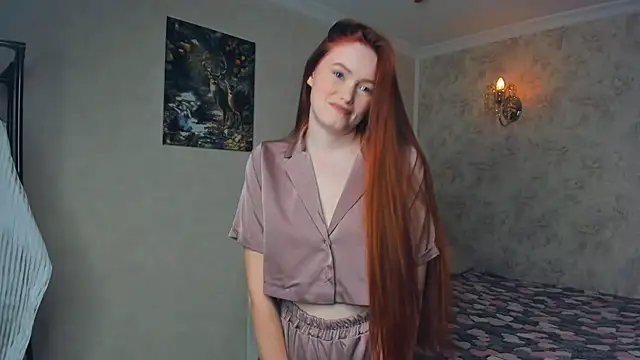 Snapshot of Red_FoxGirl chatting on 09-29-25, 02:55 Red FoxGirl online show from 09-29-25, 02:55