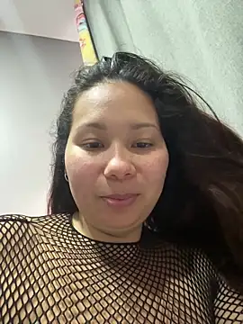 lachinita-32 online show from 10-18-25, 06:30